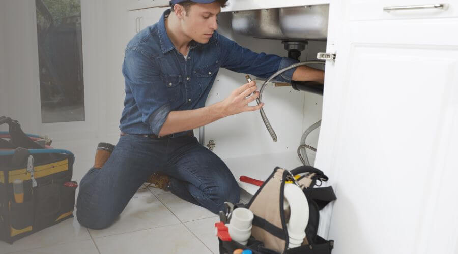 Professional sink repair in Keenes, IL